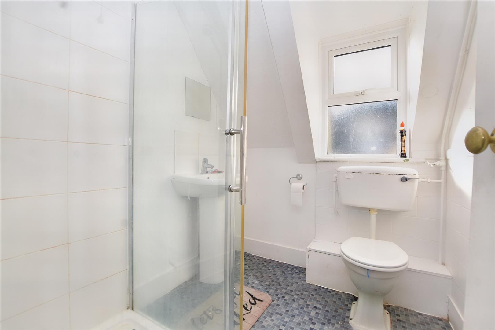 Property Details for Pevensey Road Eastbourne BN22 8AD Town Property